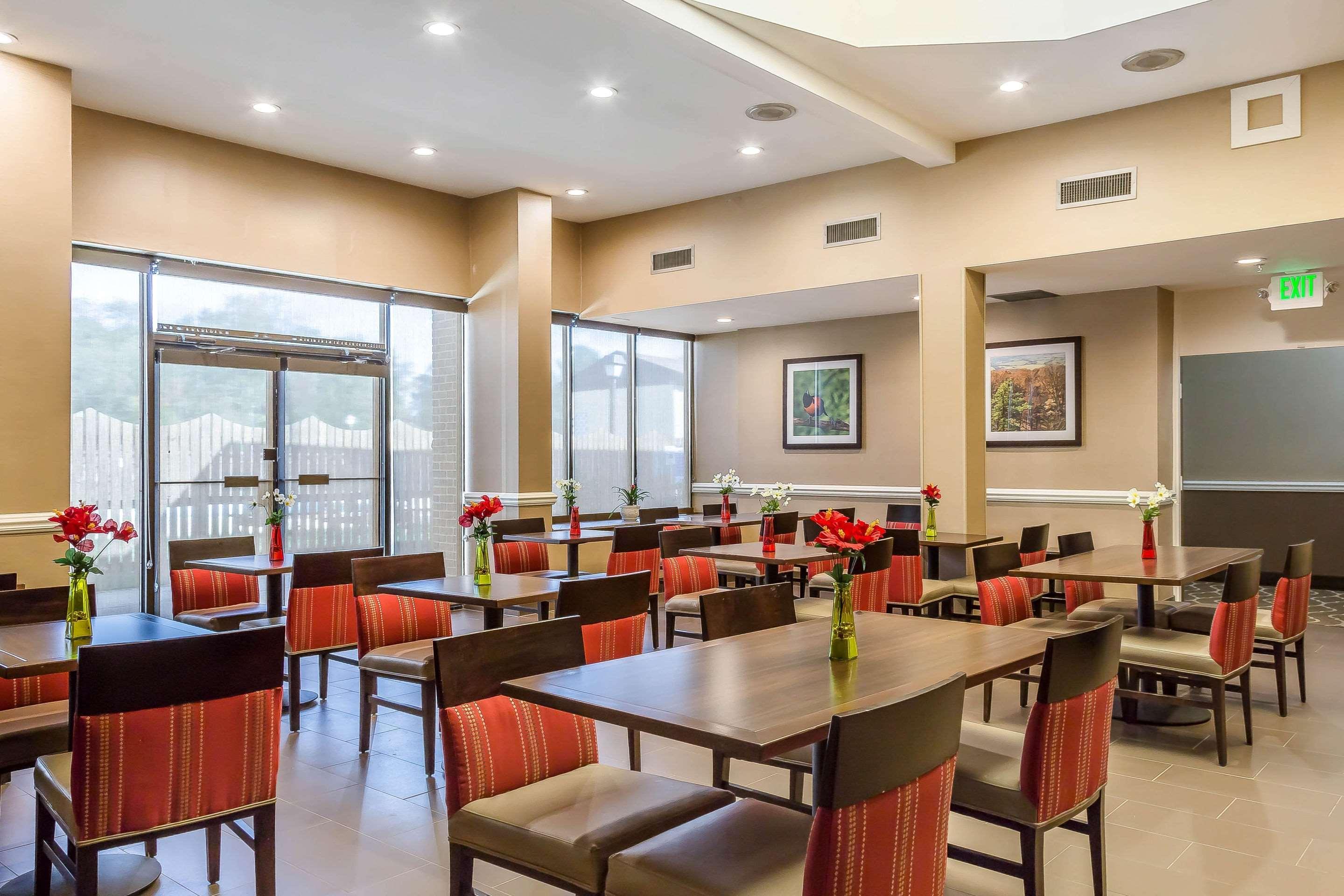 Comfort Inn&Suites Aberdeen Buitenkant foto