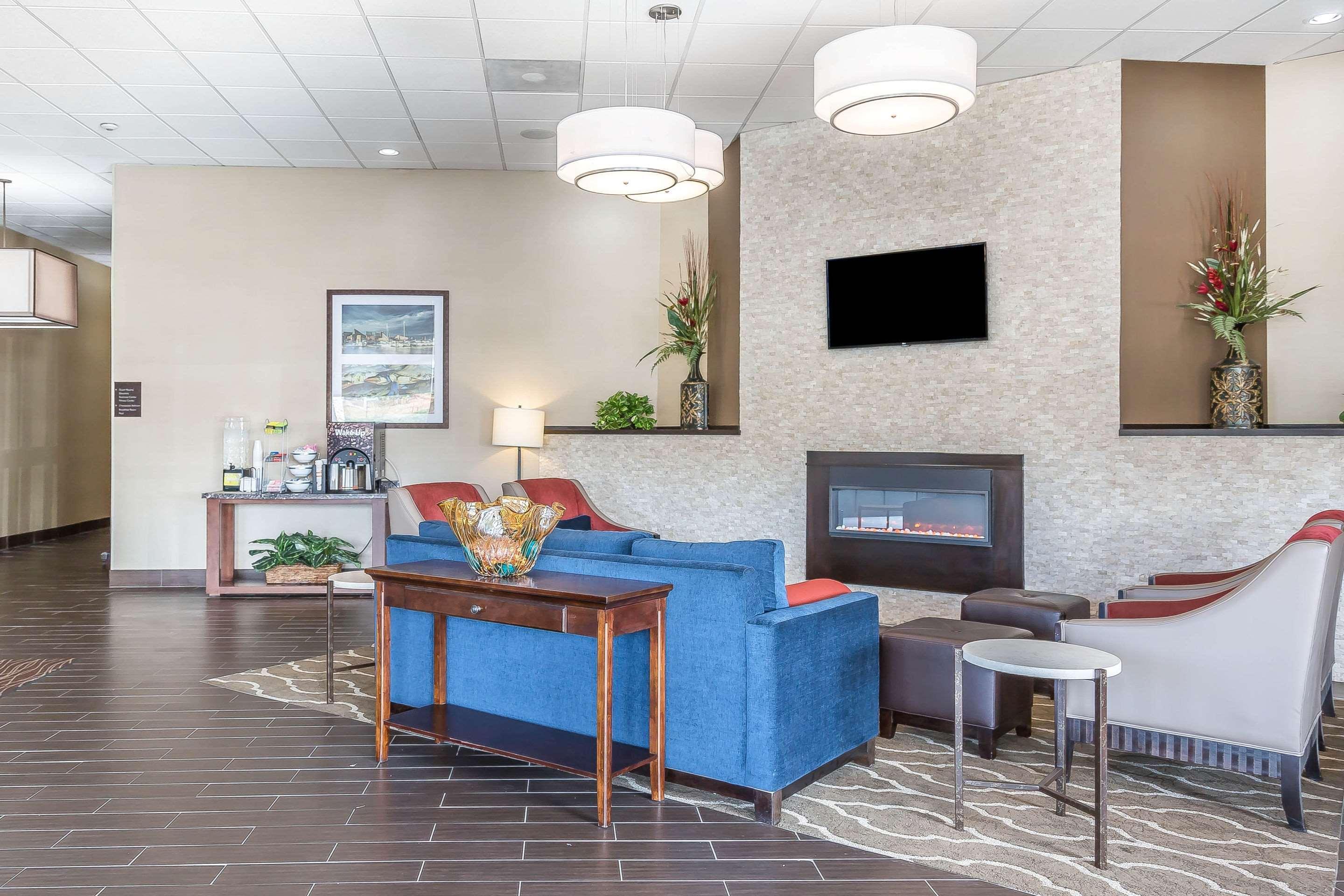Comfort Inn&Suites Aberdeen Buitenkant foto