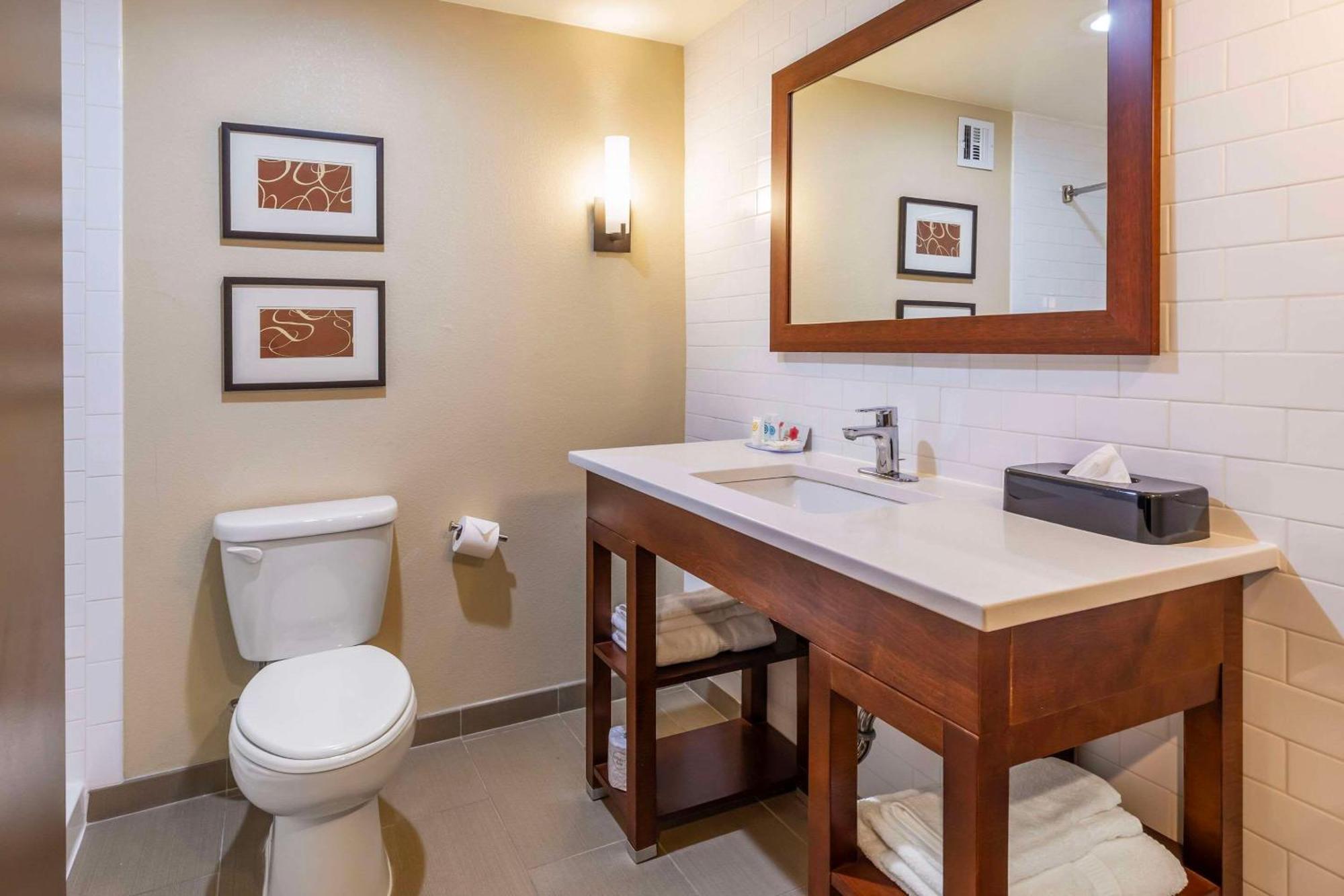 Comfort Inn&Suites Aberdeen Buitenkant foto